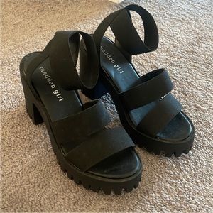 Madden Girl Black Templee Sandal Platforms